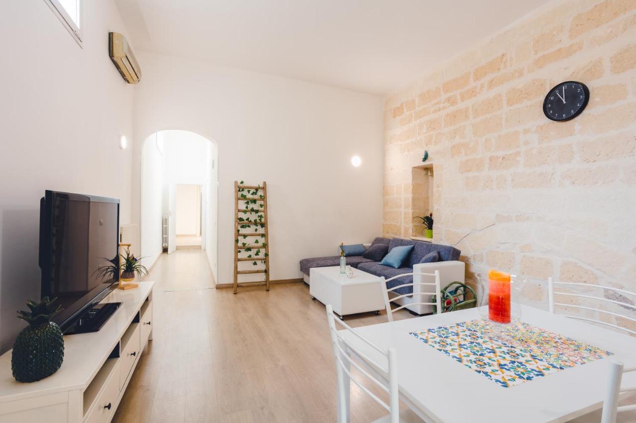 Convivo Apartment Palazzo Galateo Lecce Luaran gambar