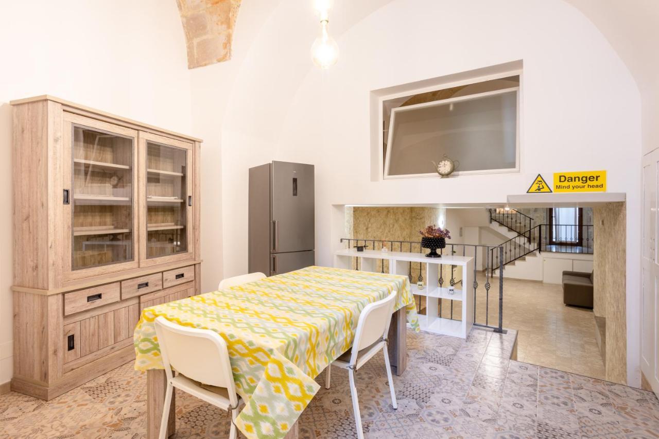 Convivo Apartment Palazzo Galateo Lecce Luaran gambar