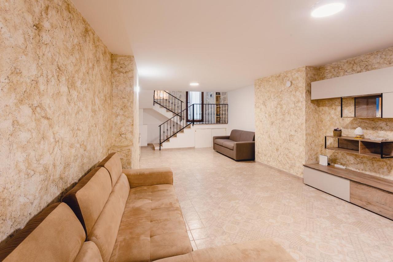 Convivo Apartment Palazzo Galateo Lecce Luaran gambar