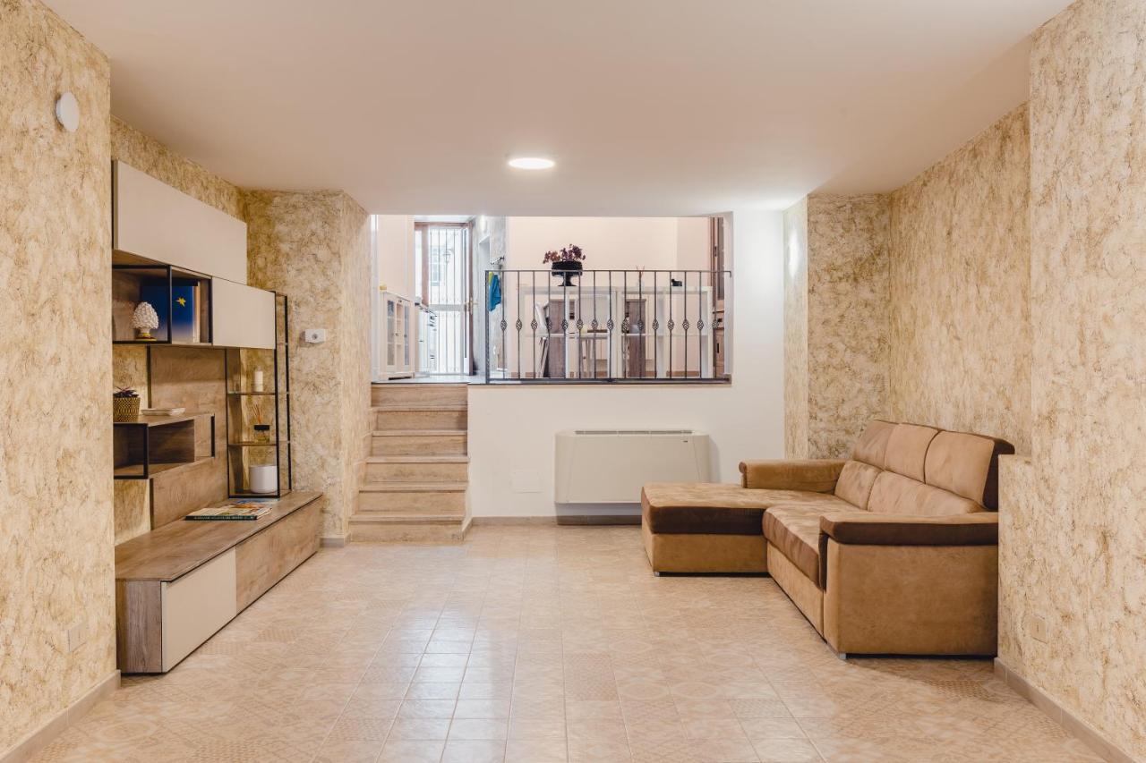 Convivo Apartment Palazzo Galateo Lecce Luaran gambar