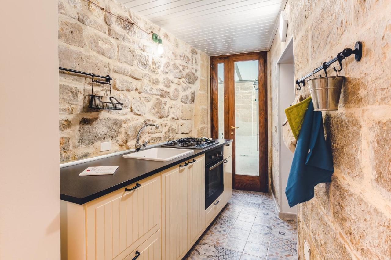 Convivo Apartment Palazzo Galateo Lecce Luaran gambar