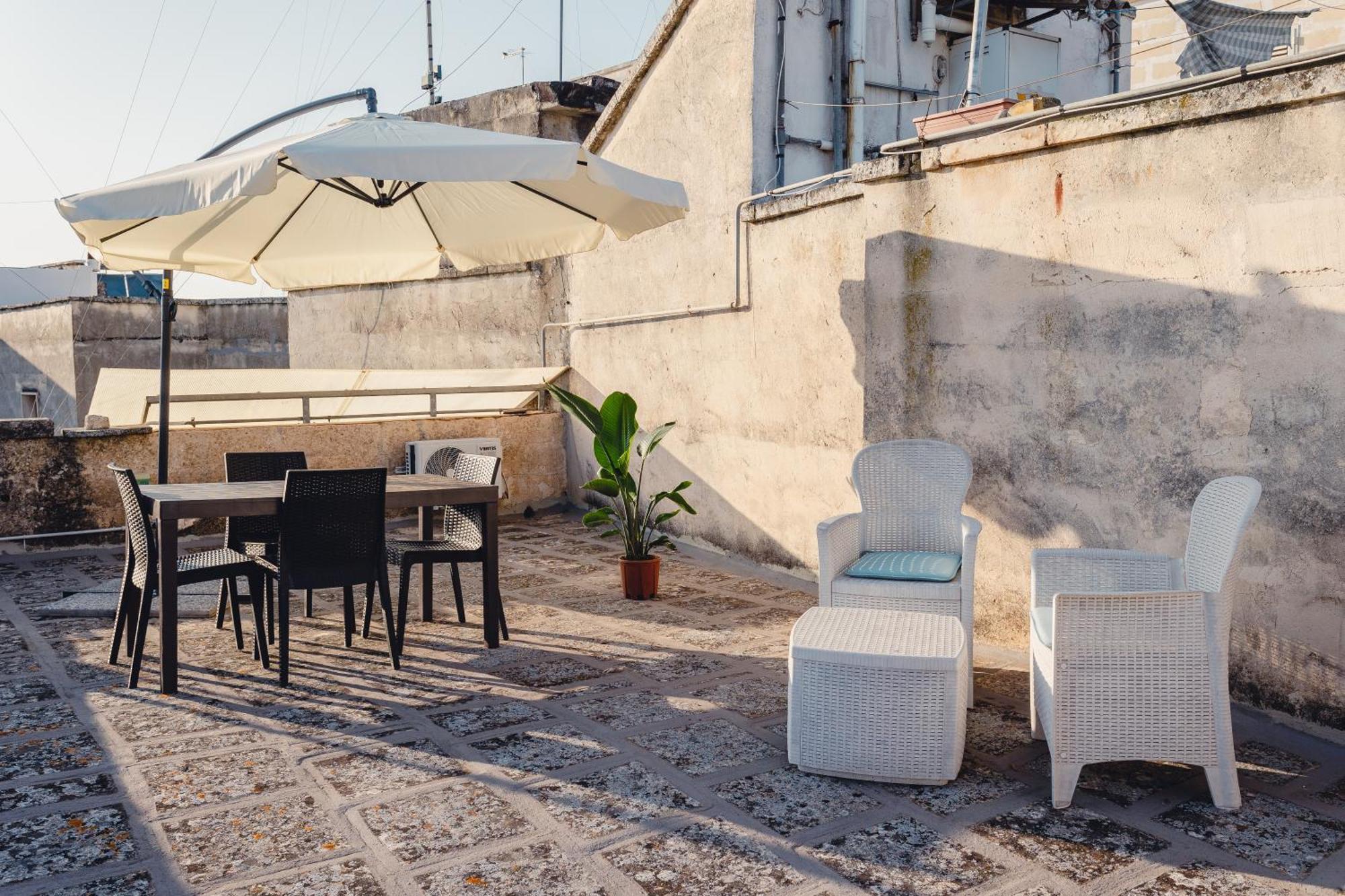 Convivo Apartment Palazzo Galateo Lecce Luaran gambar