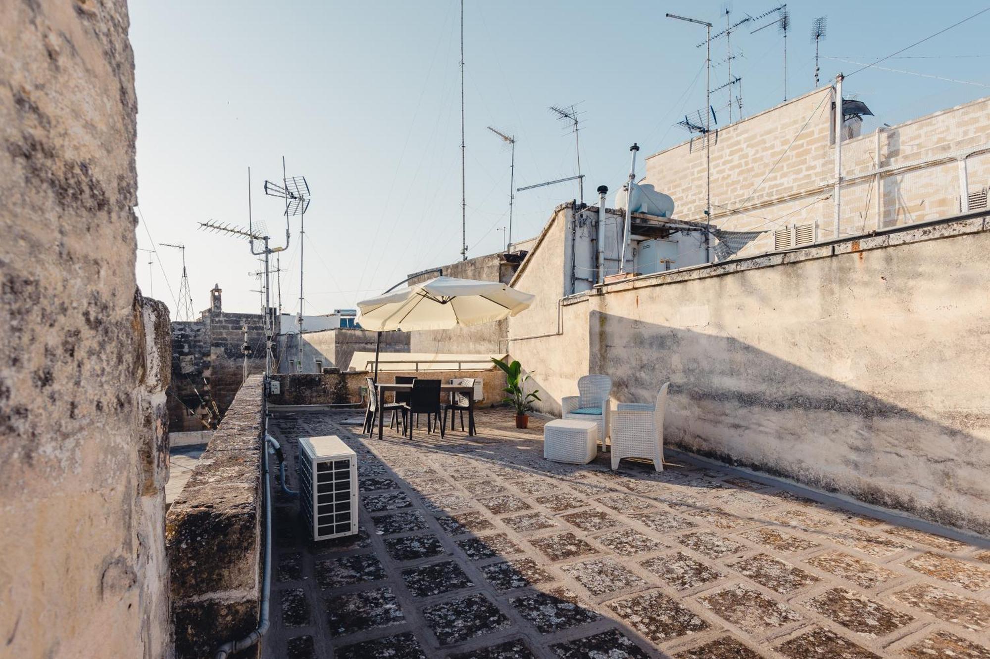 Convivo Apartment Palazzo Galateo Lecce Luaran gambar