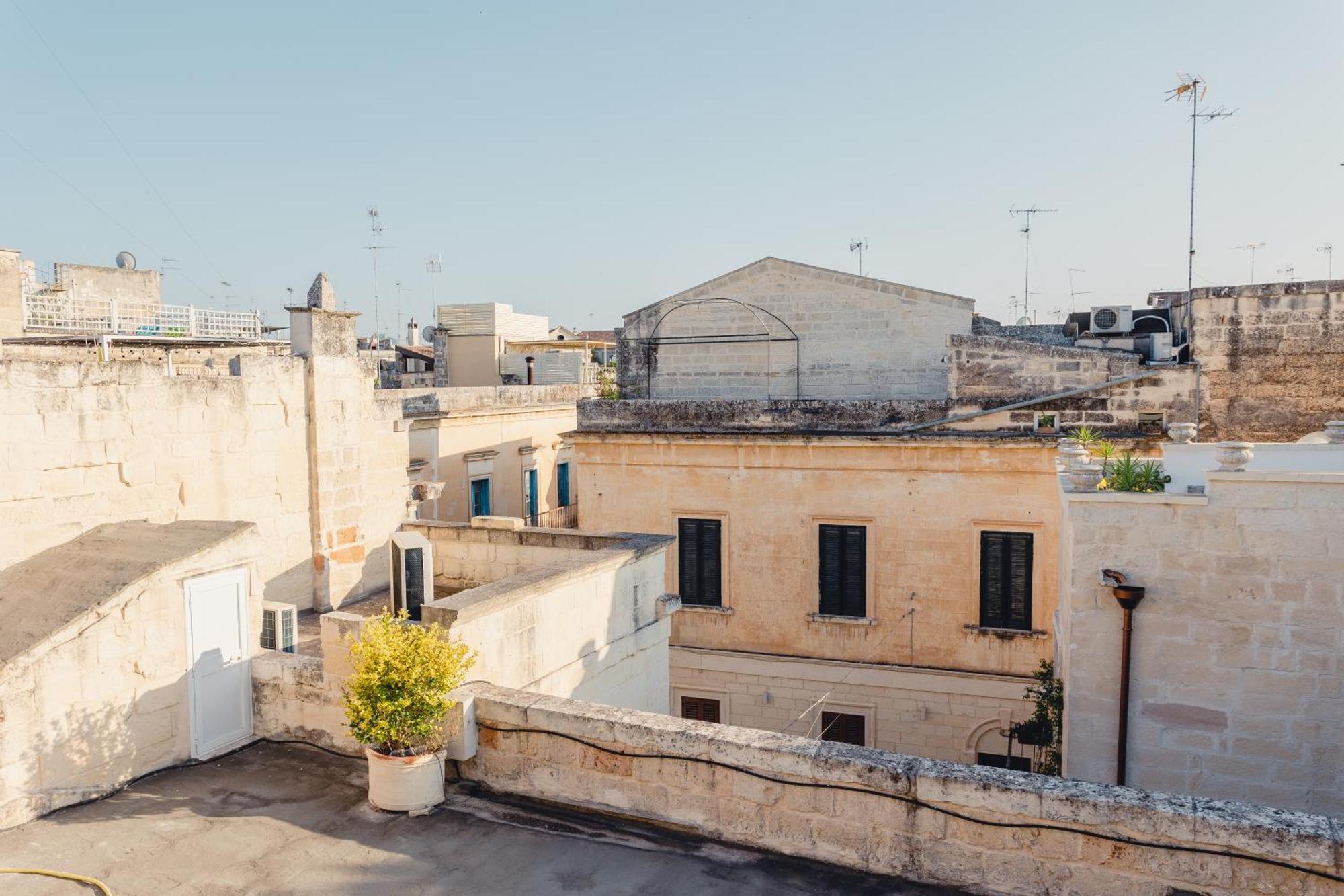 Convivo Apartment Palazzo Galateo Lecce Luaran gambar