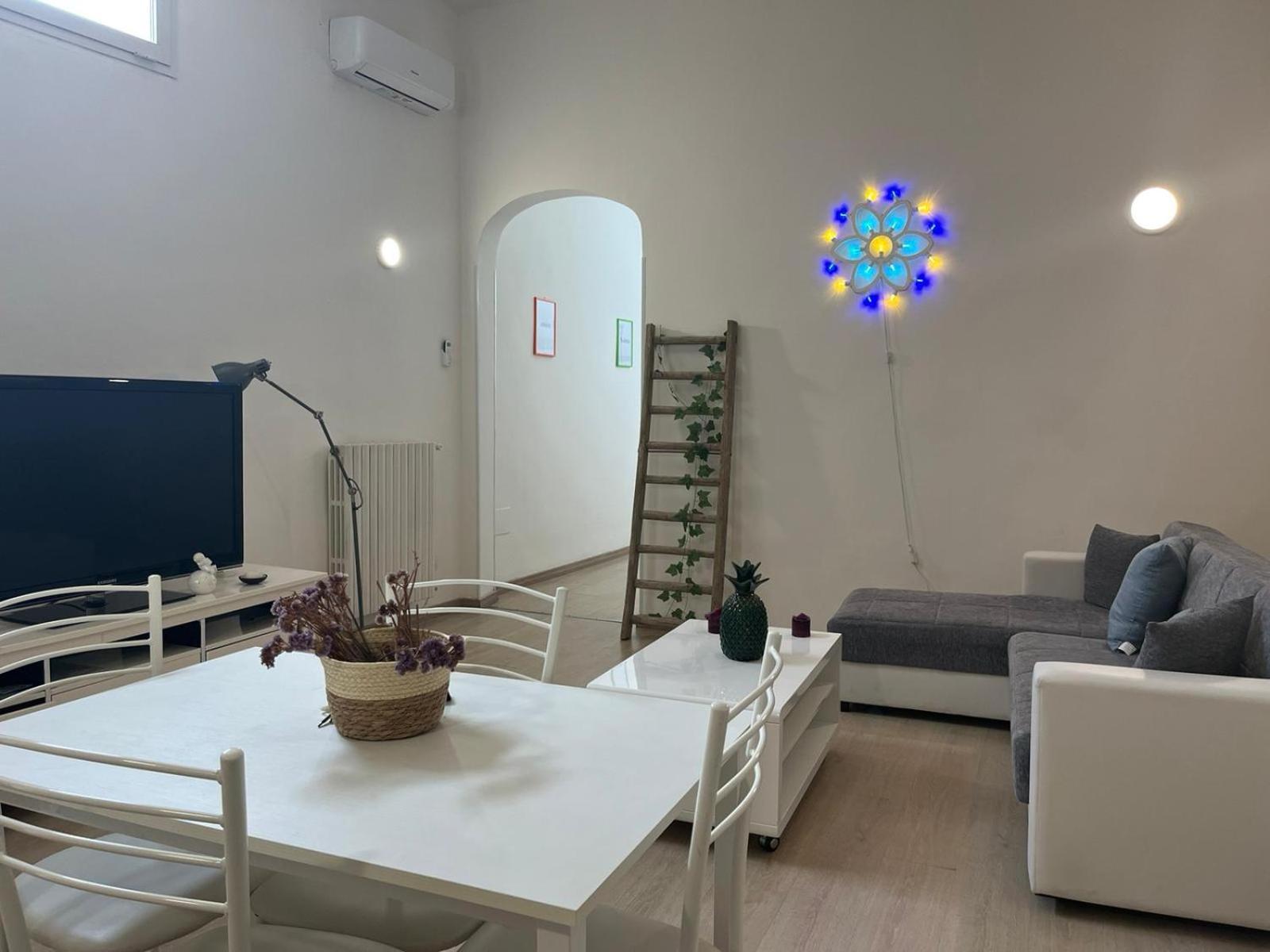 Convivo Apartment Palazzo Galateo Lecce Luaran gambar